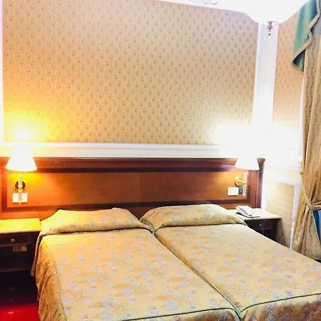 Champagne Garden 4* ローマ