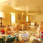 Champagne Garden 4*