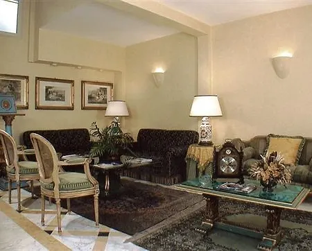 Champagne Garden Hotel