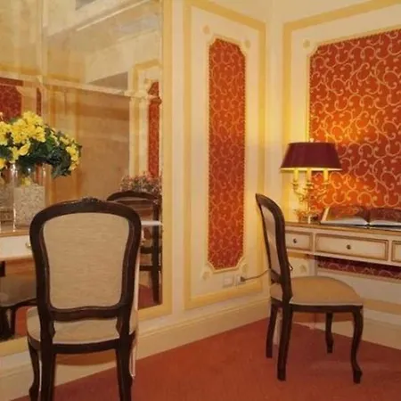 Hotel Champagne Garden Roma