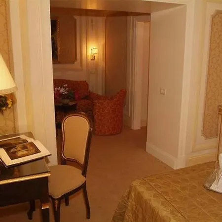 فندق Champagne Garden
